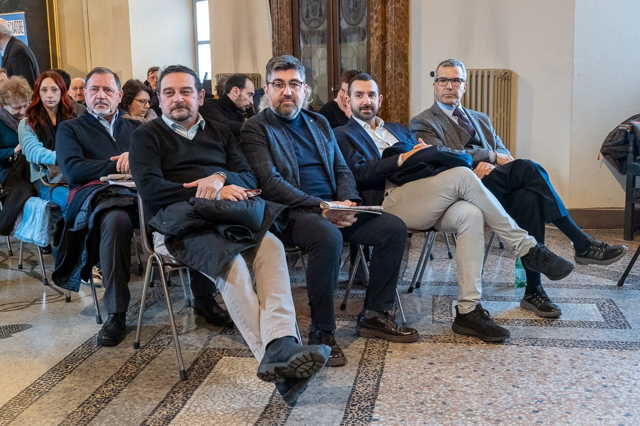 Da sinistra, il sindaco di Novara Alessandro Canelli, il consigliere regionale Federico Perugini, l'assessore regionale Matteo Marnati e il vice prefetto Marco Baldino, ospiti della giornata