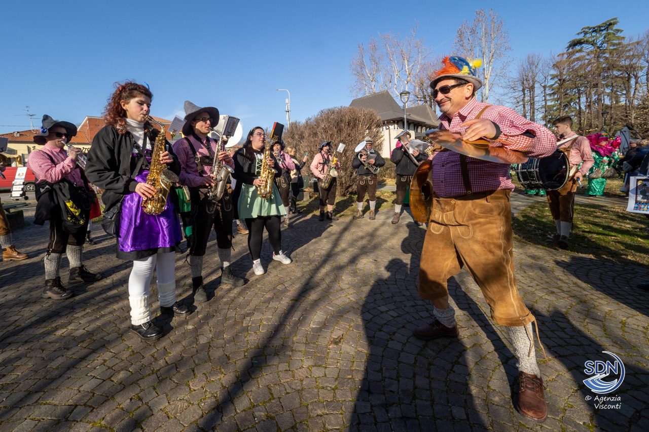 Si è aperto il Carnevale di Oleggio 2023