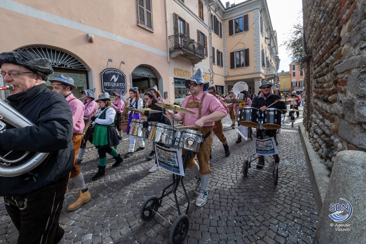 Si è aperto il Carnevale di Oleggio 2023
