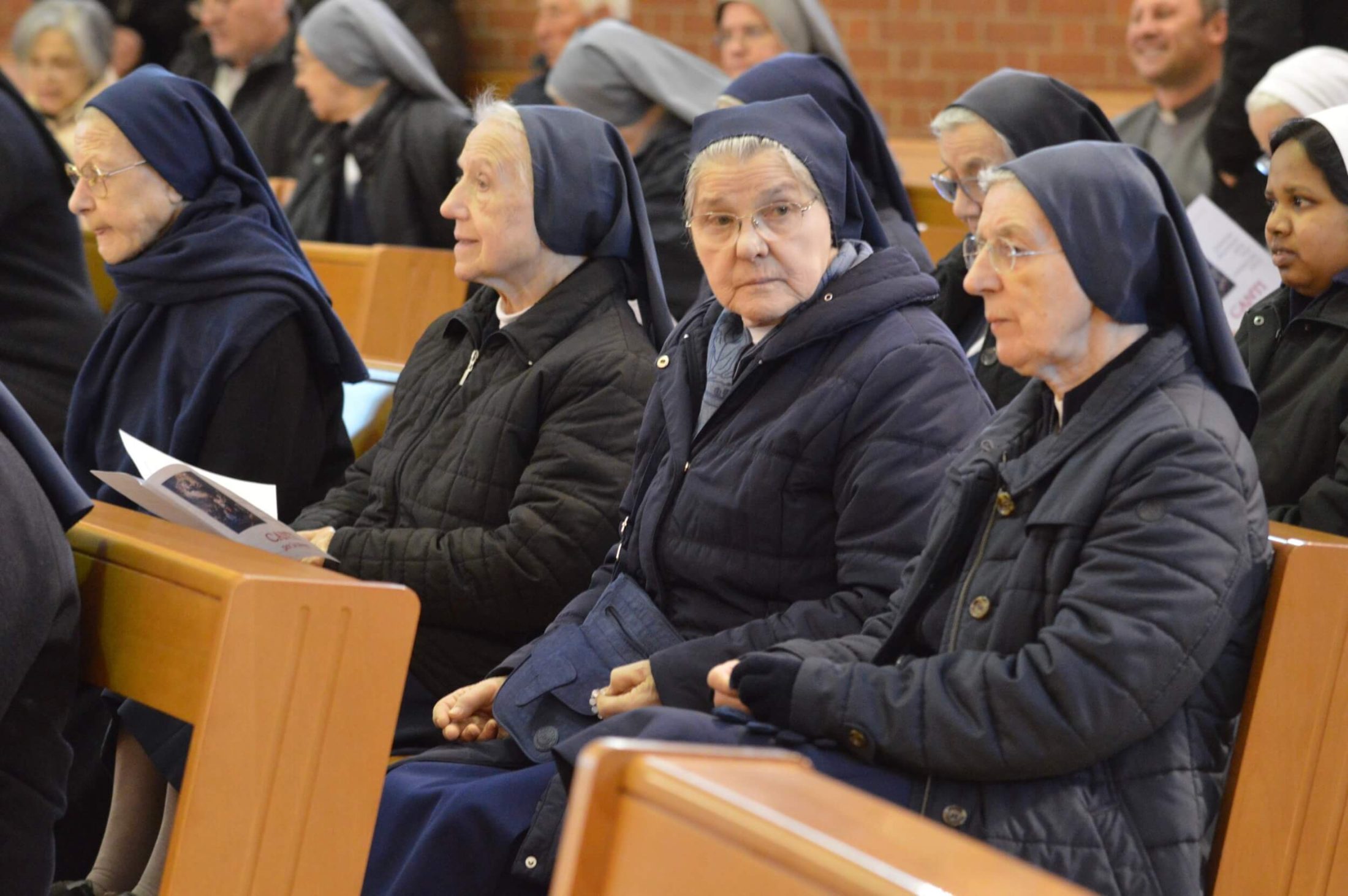 Giornata Vita Consacrata 2023 Borgomanero con il vescovo Franco Giulio Brambilla