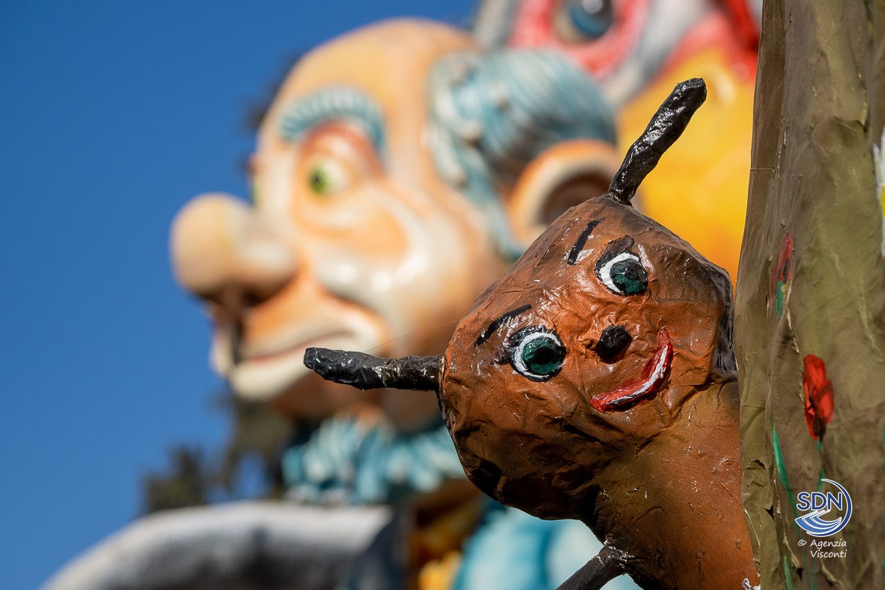 La sfilata del Carnevale 2023 ad Oleggio