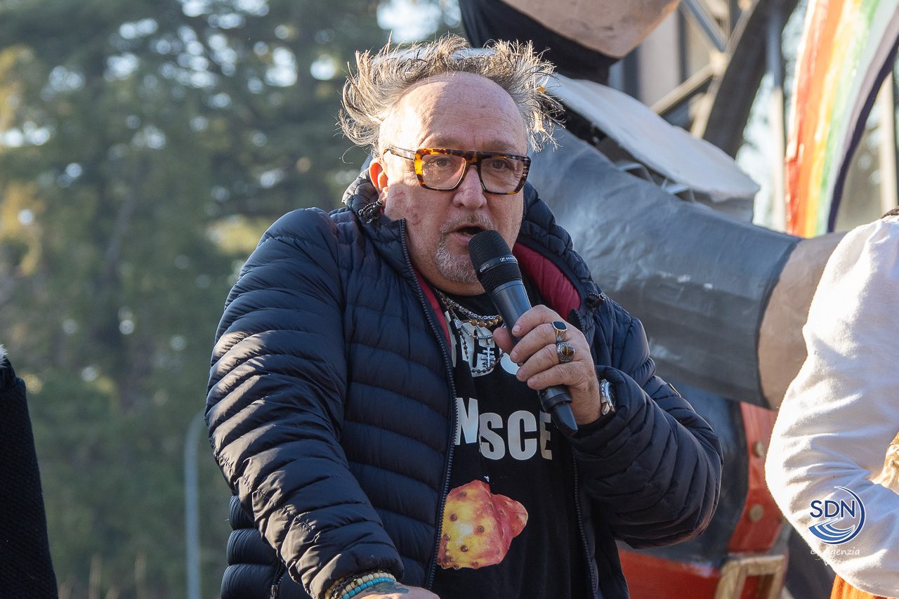 La sfilata del Carnevale 2023 ad Oleggio