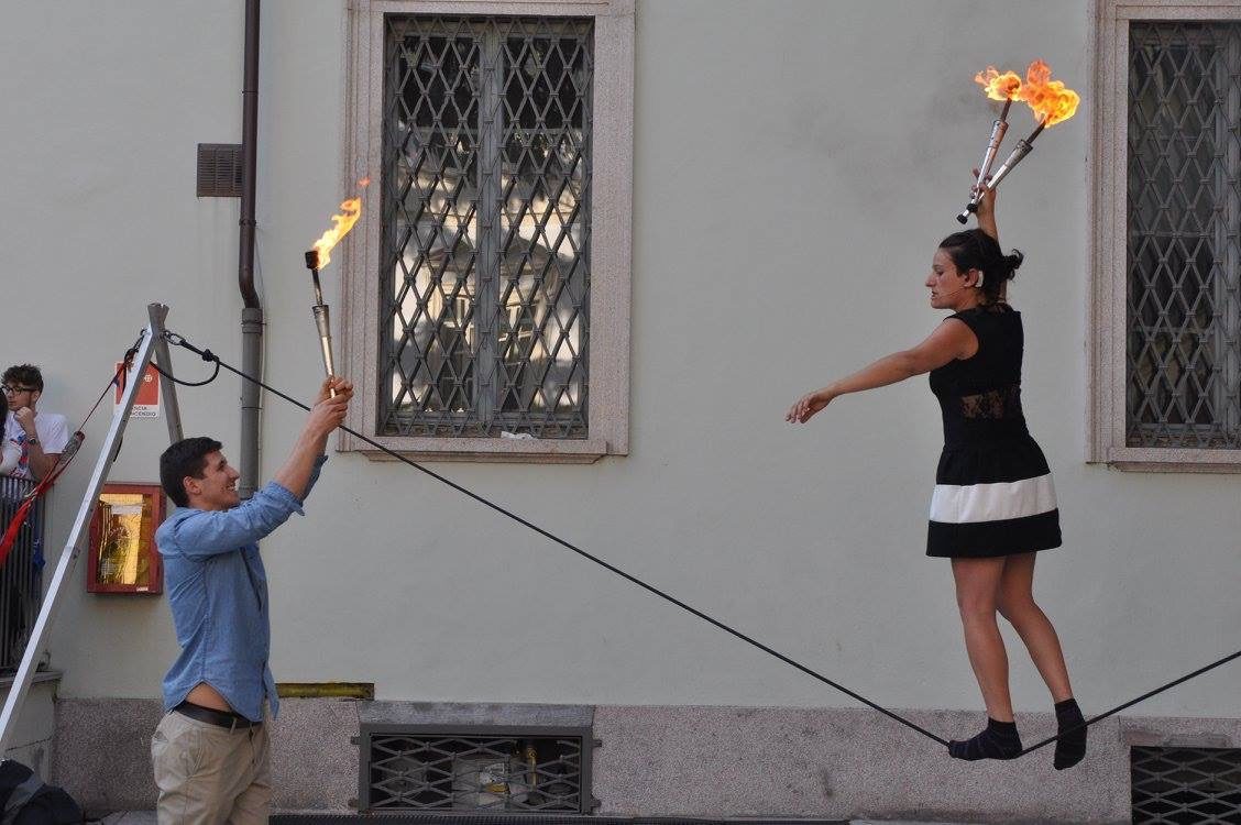 La Veglia delle Palme 2017 dei giovani con il vescovo Franco Giulio Brambilla a Domodossola