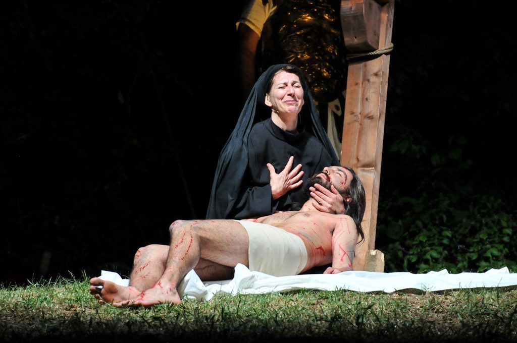romagnano - rappresentazione del venerdì santo - 19 aprile 2019