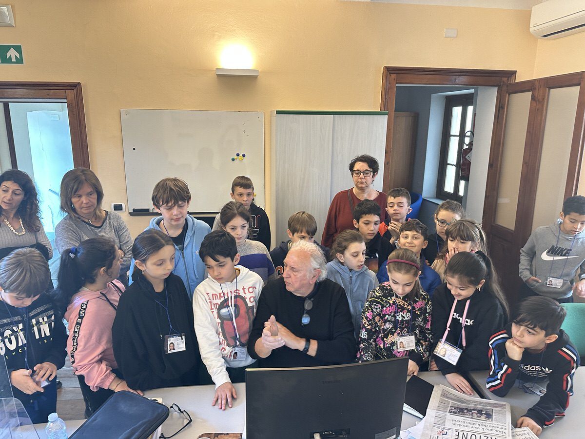 Elementare bottacchi in redazione