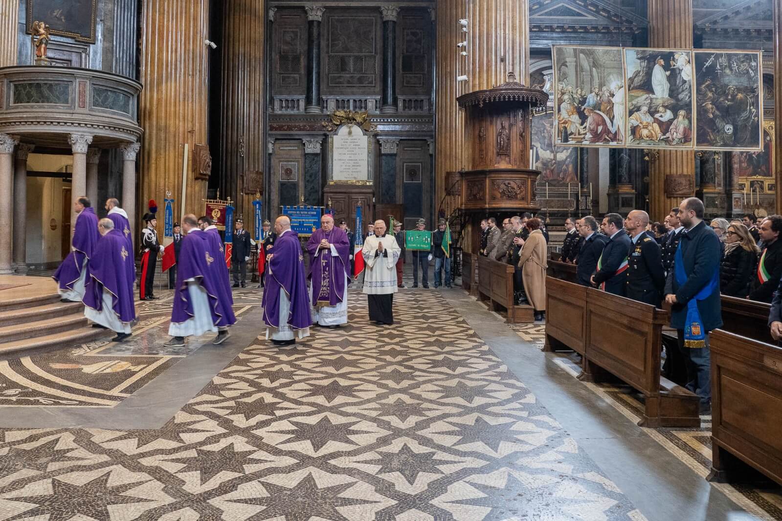 La messa del precetto pasquale in cattedrale a Novara, Pasqua 2023