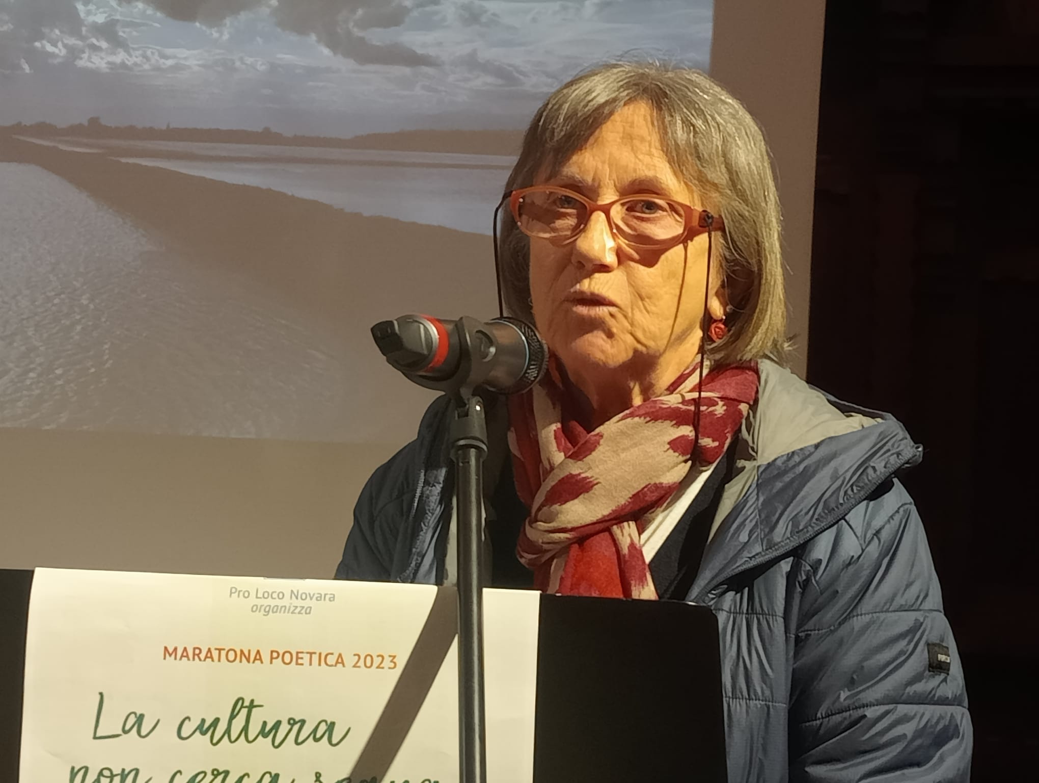 Maratona Poetica all'Arengo del Broletto