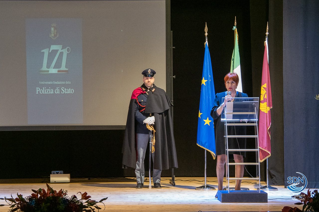 Polizia di Stato. La festa al teatro Silvio Pellico