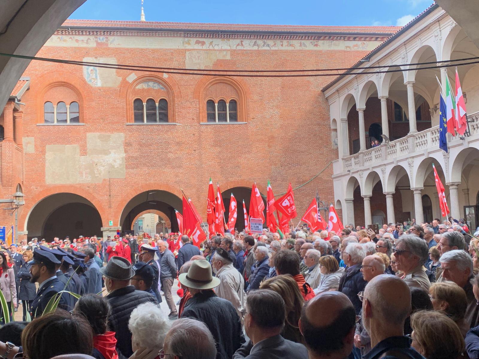 25-Aprile-Commemorazione-a-Novara-0733