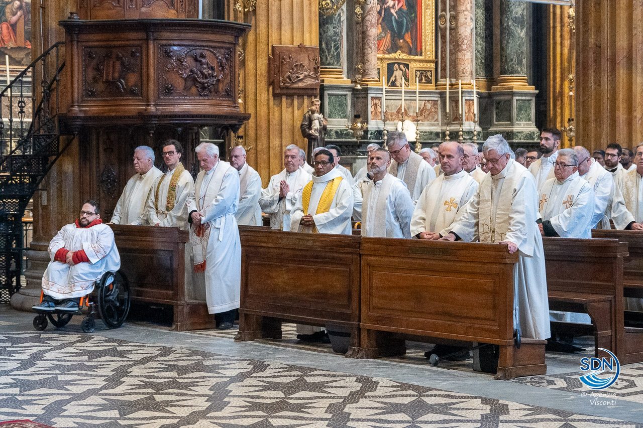 Messa Crismale 2024 Diocesi di Novara_AOM3674