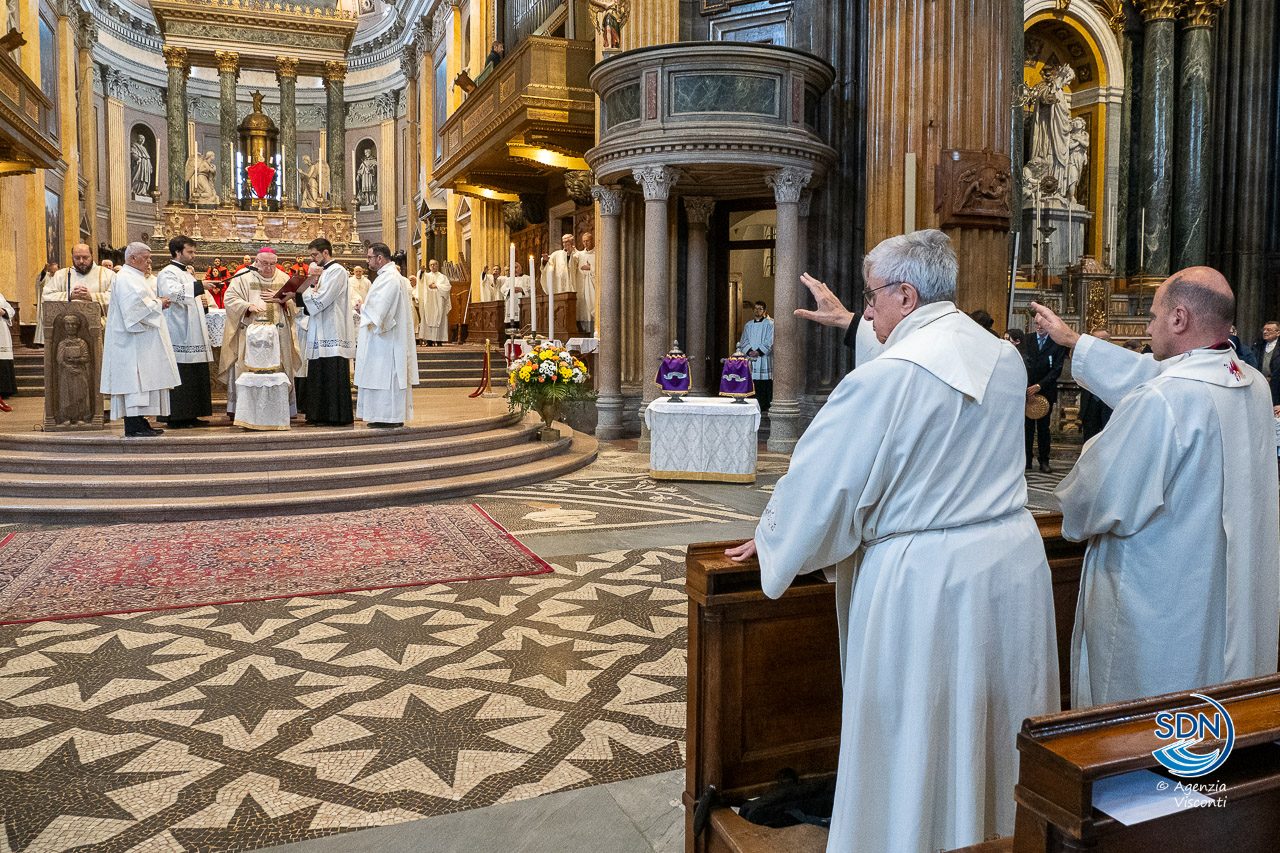 Messa Crismale 2024 Diocesi di Novara_AOM3736