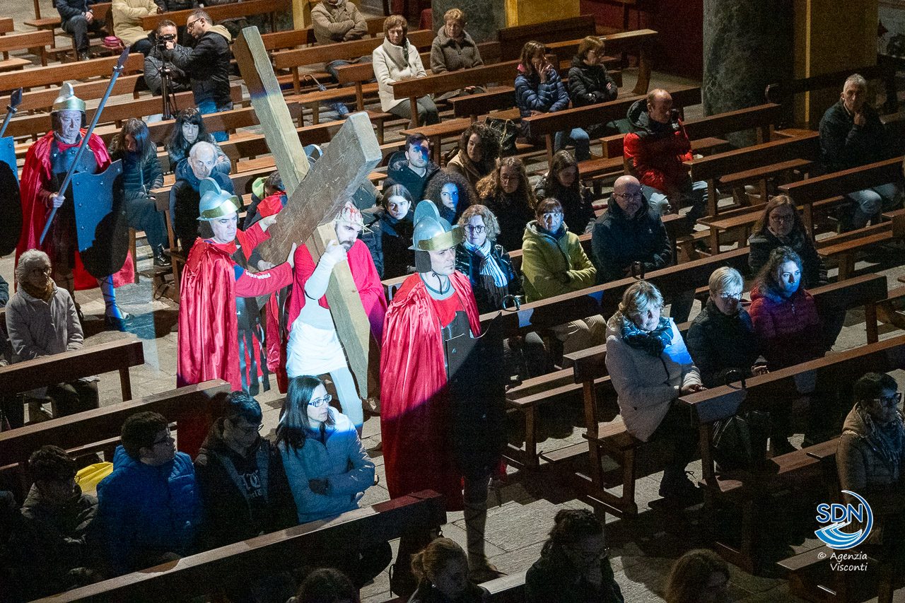 Via Crucis Bellinzago 2024_19