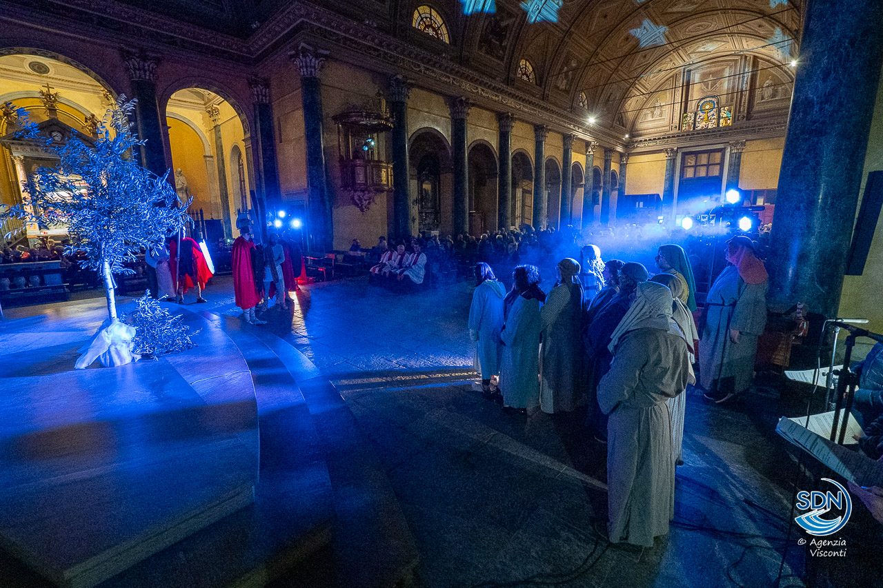 Via Crucis Bellinzago 2024_22