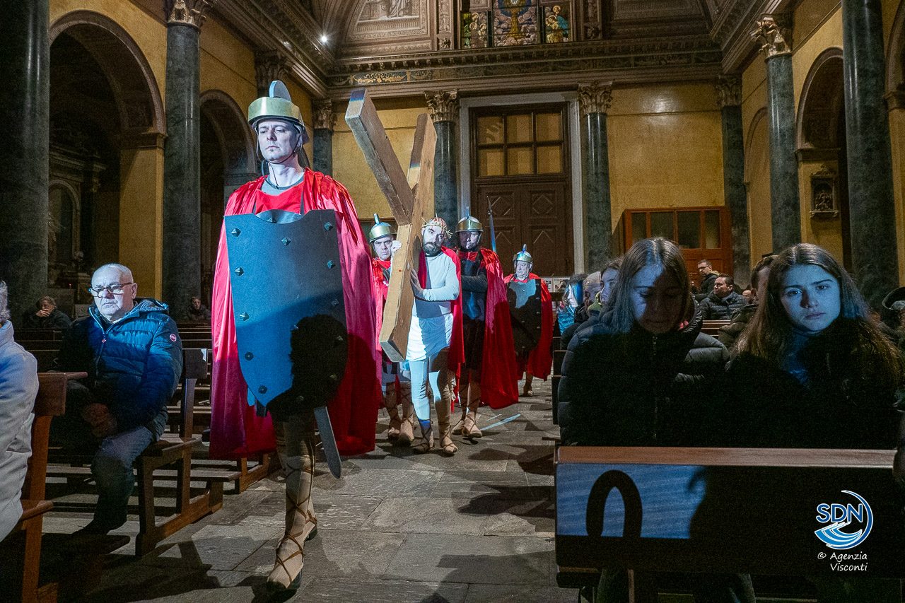 Via Crucis Bellinzago 2024_24