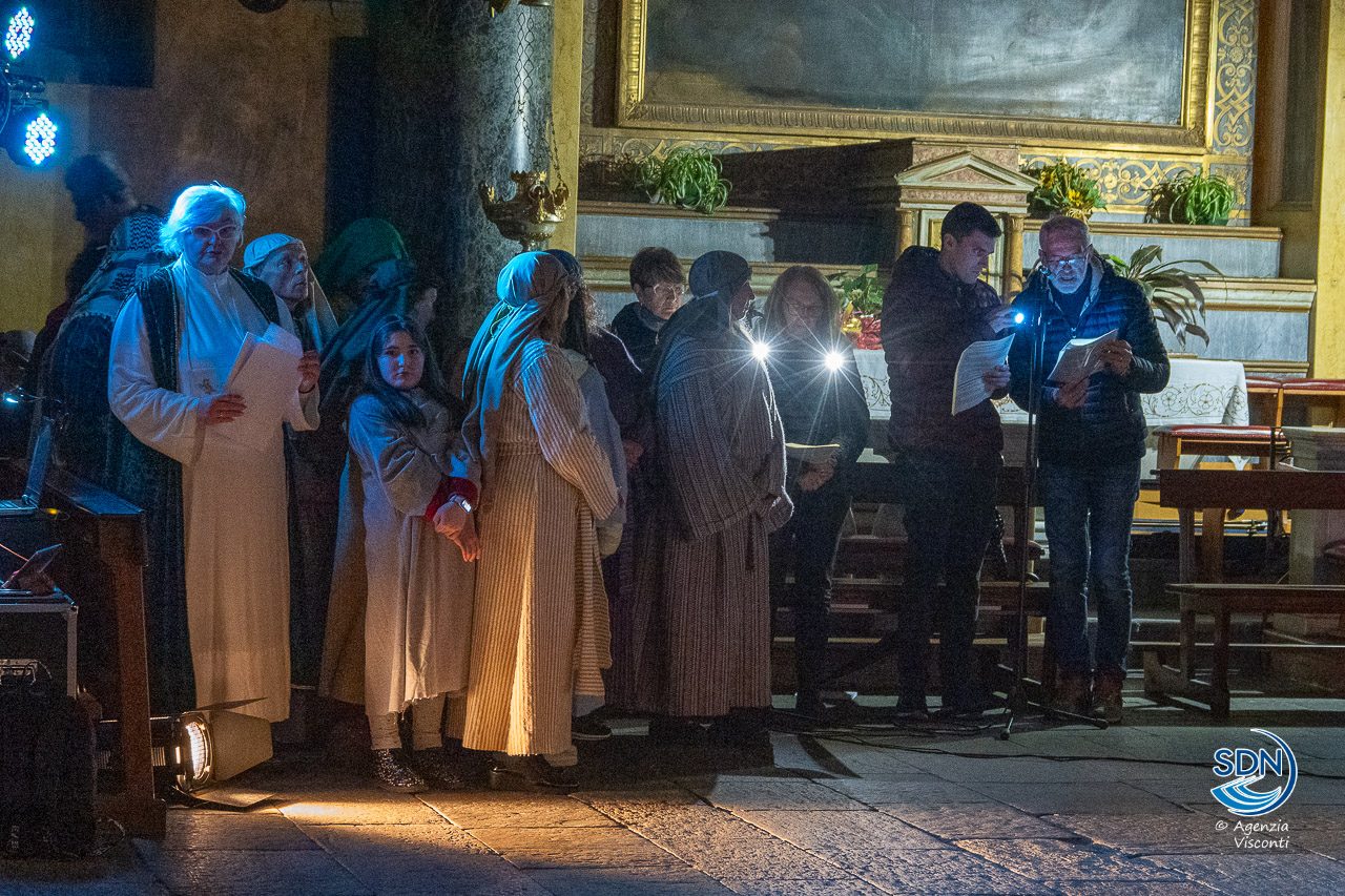 Via Crucis Bellinzago 2024_30