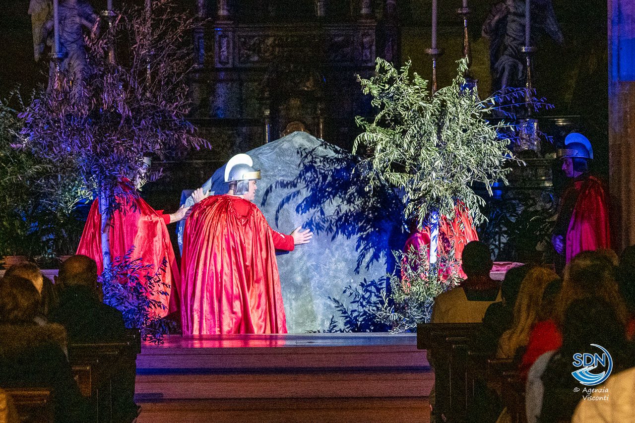 Via Crucis Bellinzago 2024_8