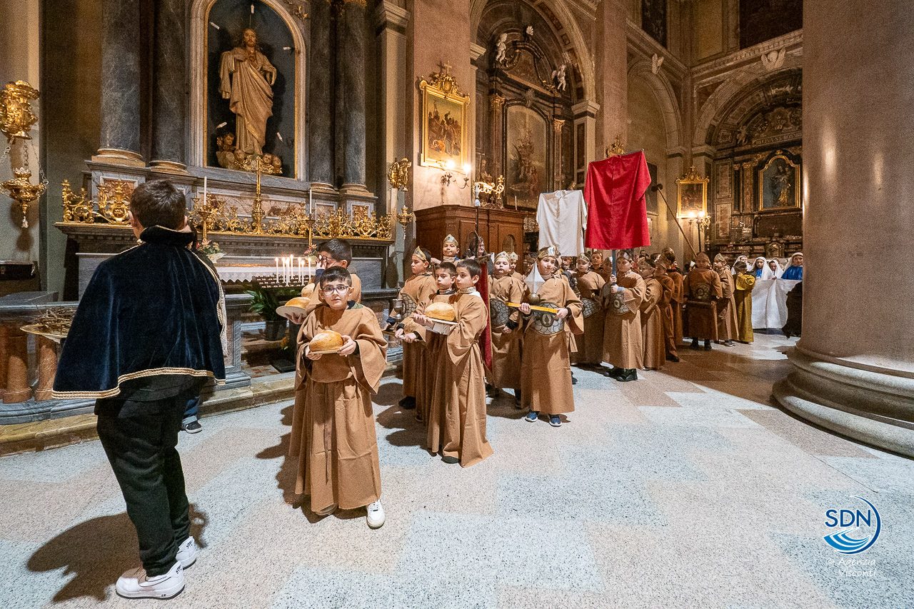 Via Crucis Oleggio 2024_25