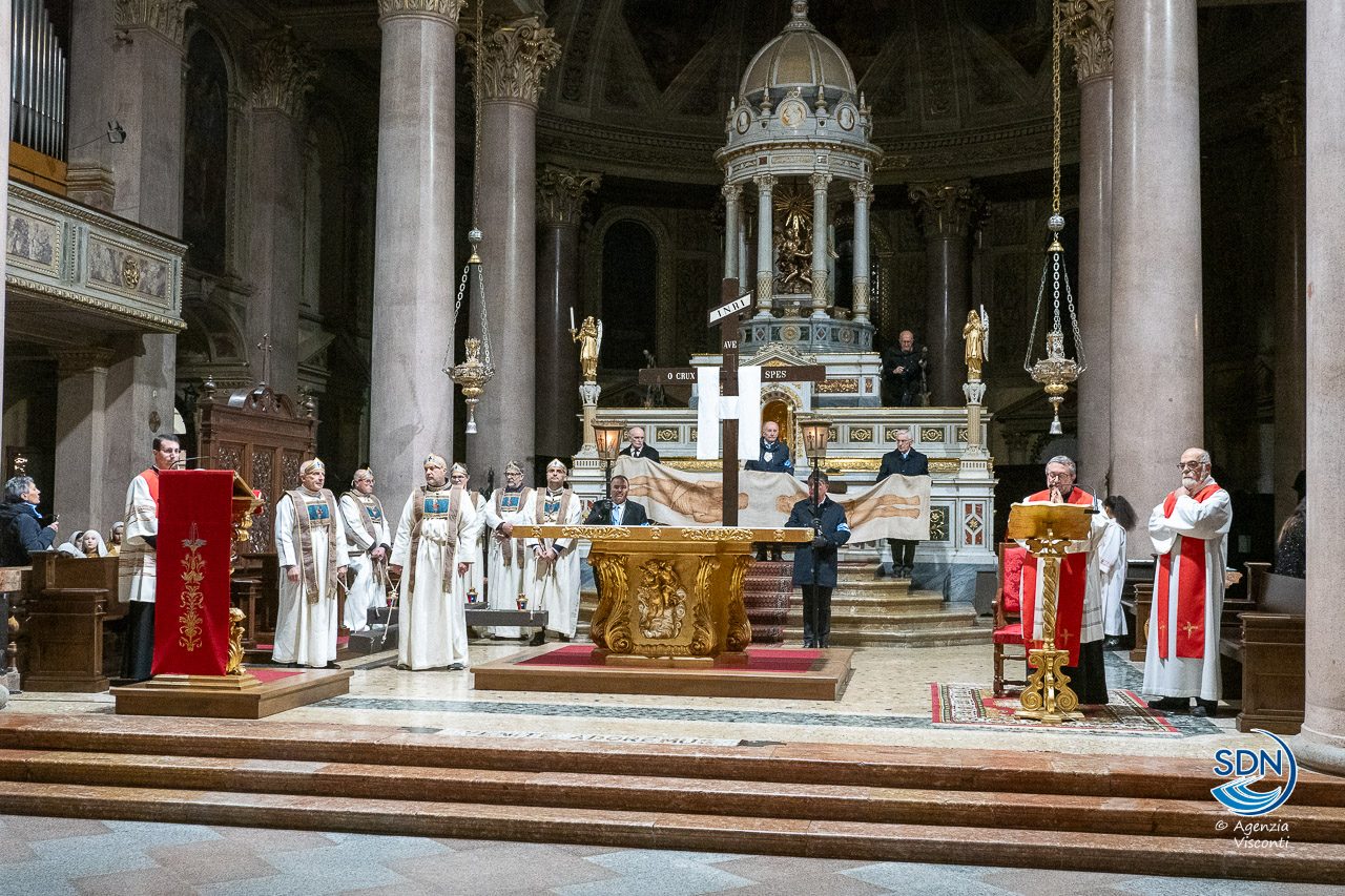 Via Crucis Oleggio 2024_29