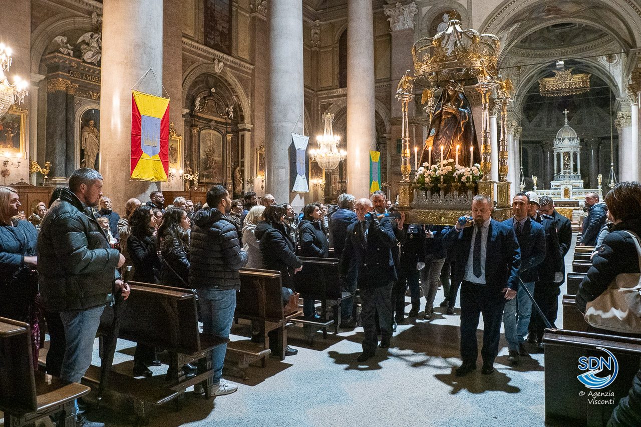 Via Crucis Oleggio 2024_8