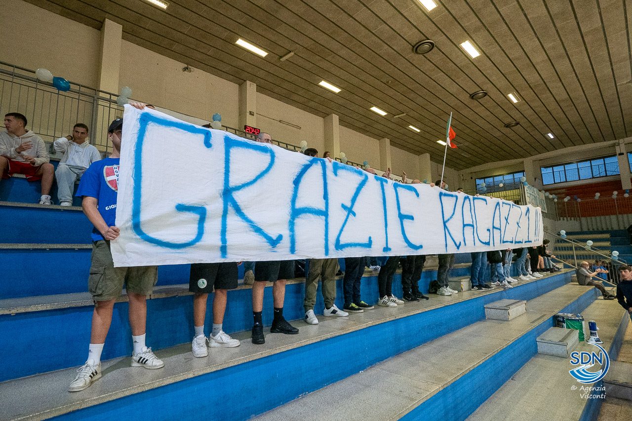 Azzurra Hockey Novara promossa in serie A1: la festa