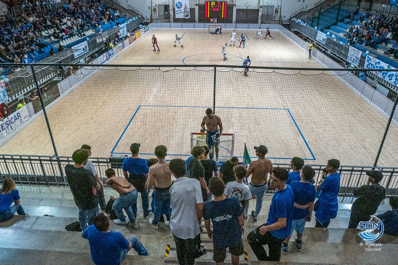 Azzurra Hockey Novara promossa in serie A1: la festa