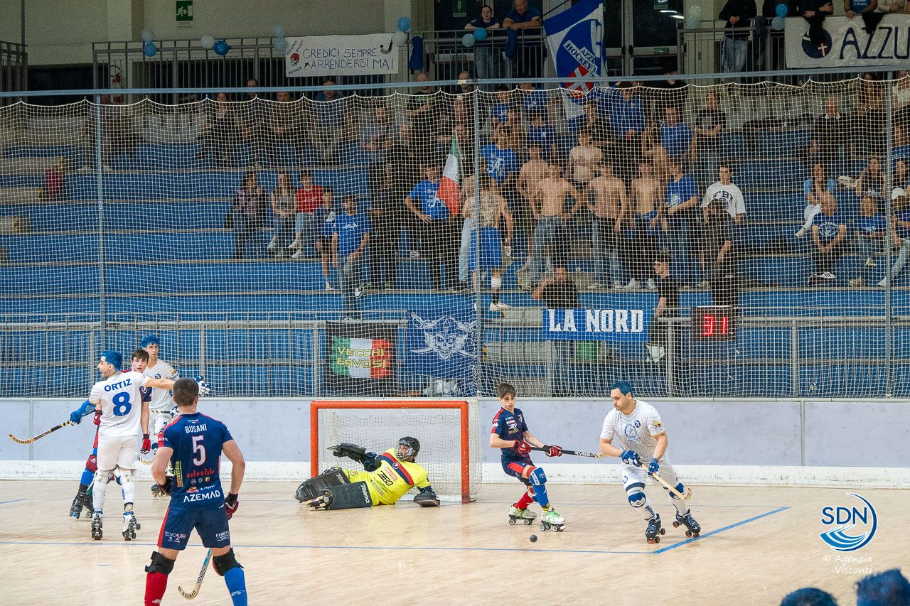 Azzurra Hockey Novara promossa in serie A1: la festa
