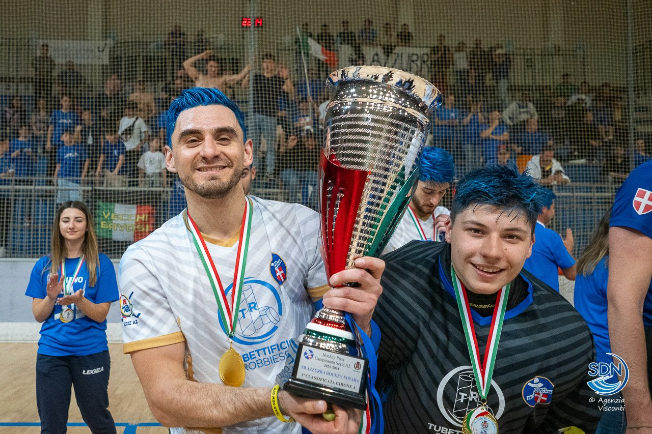 Azzurra Hockey Novara promossa in serie A1: la festa