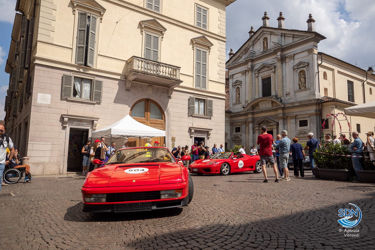 La 1000 Miglia a Novara7693