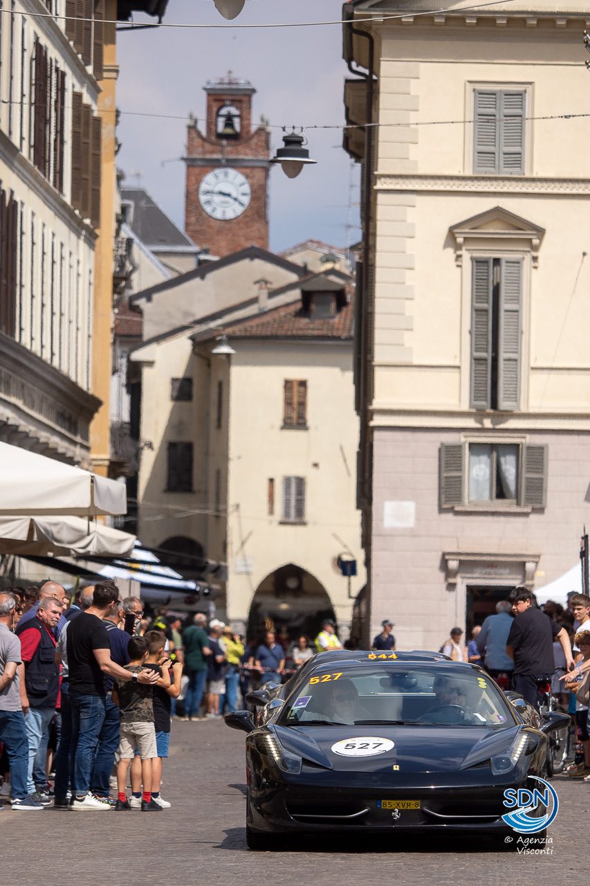 La 1000 Miglia a Novara7701