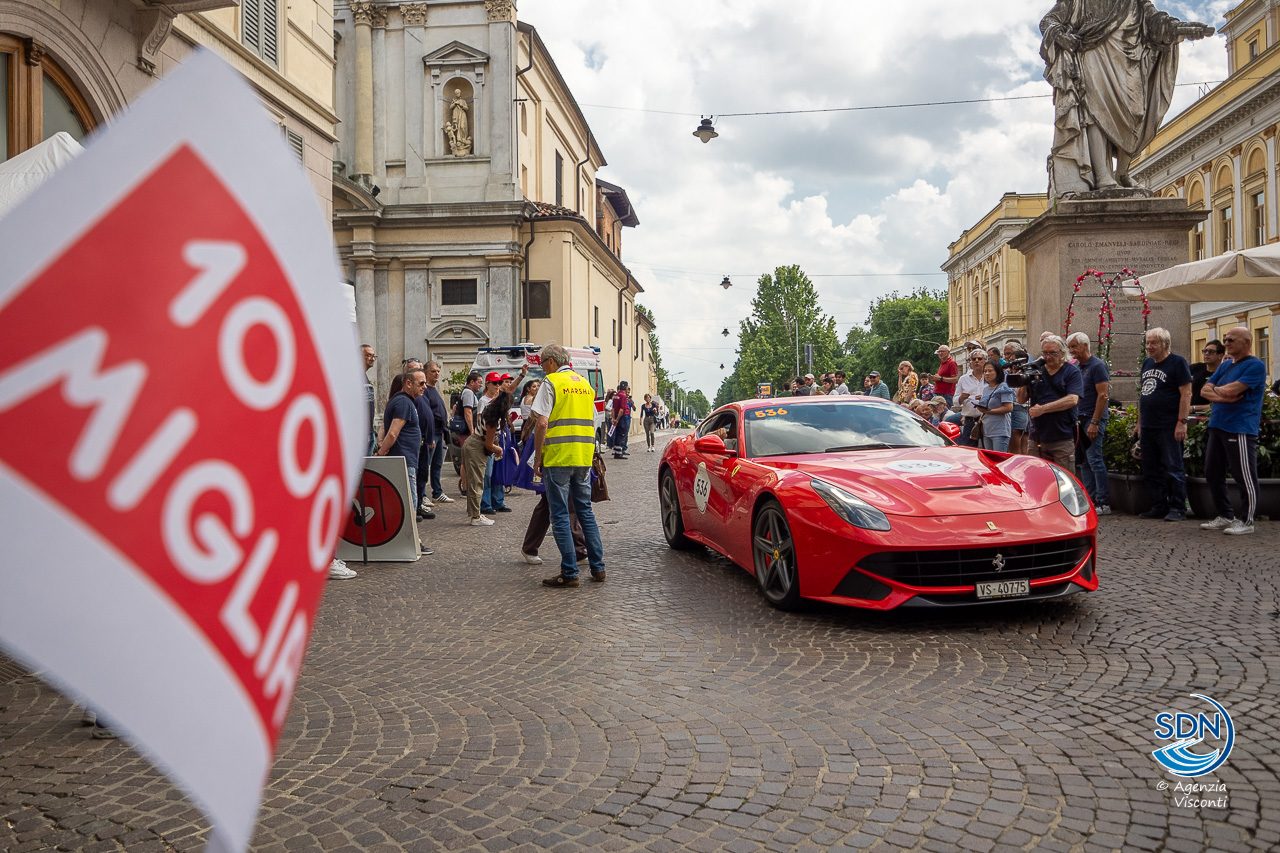 La 1000 Miglia a Novara7756