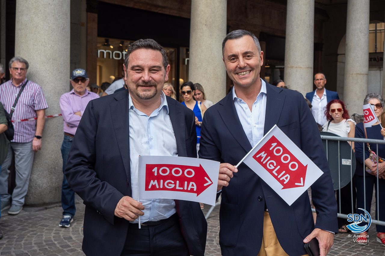 La 1000 Miglia a Novara7764