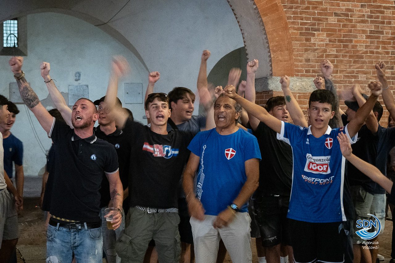 Presentazione alla città del Novara FC0660