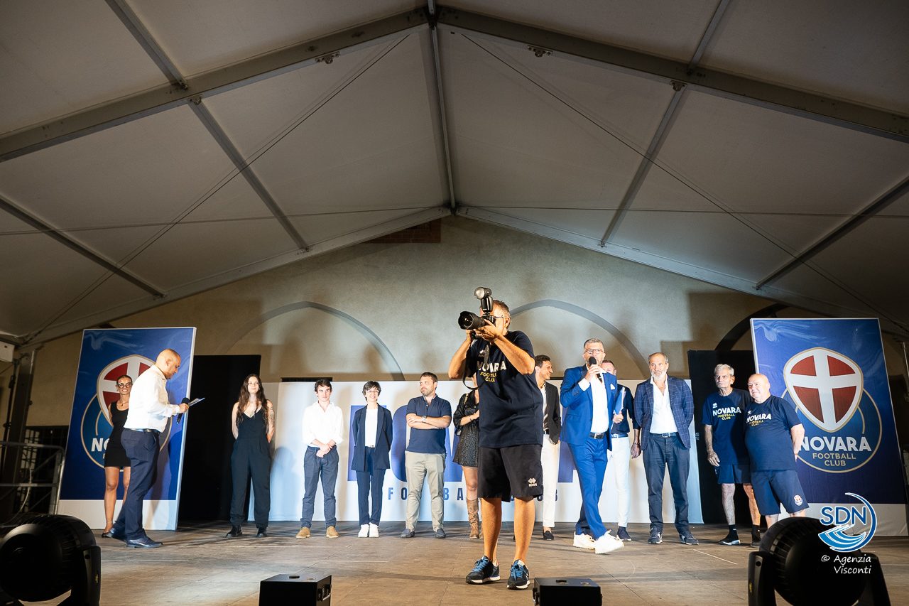 Presentazione alla città del Novara FC0677