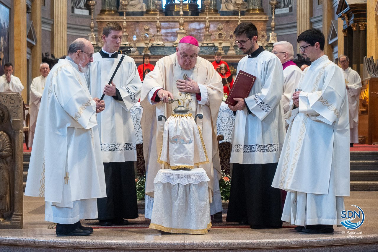 Messa Crismale 2025 Diocesi Novara_31