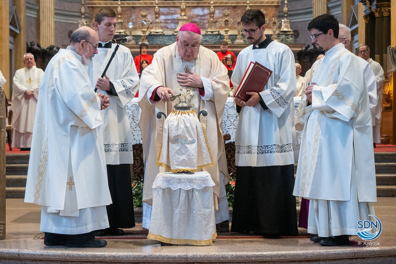 Messa Crismale 2025 Diocesi Novara_32