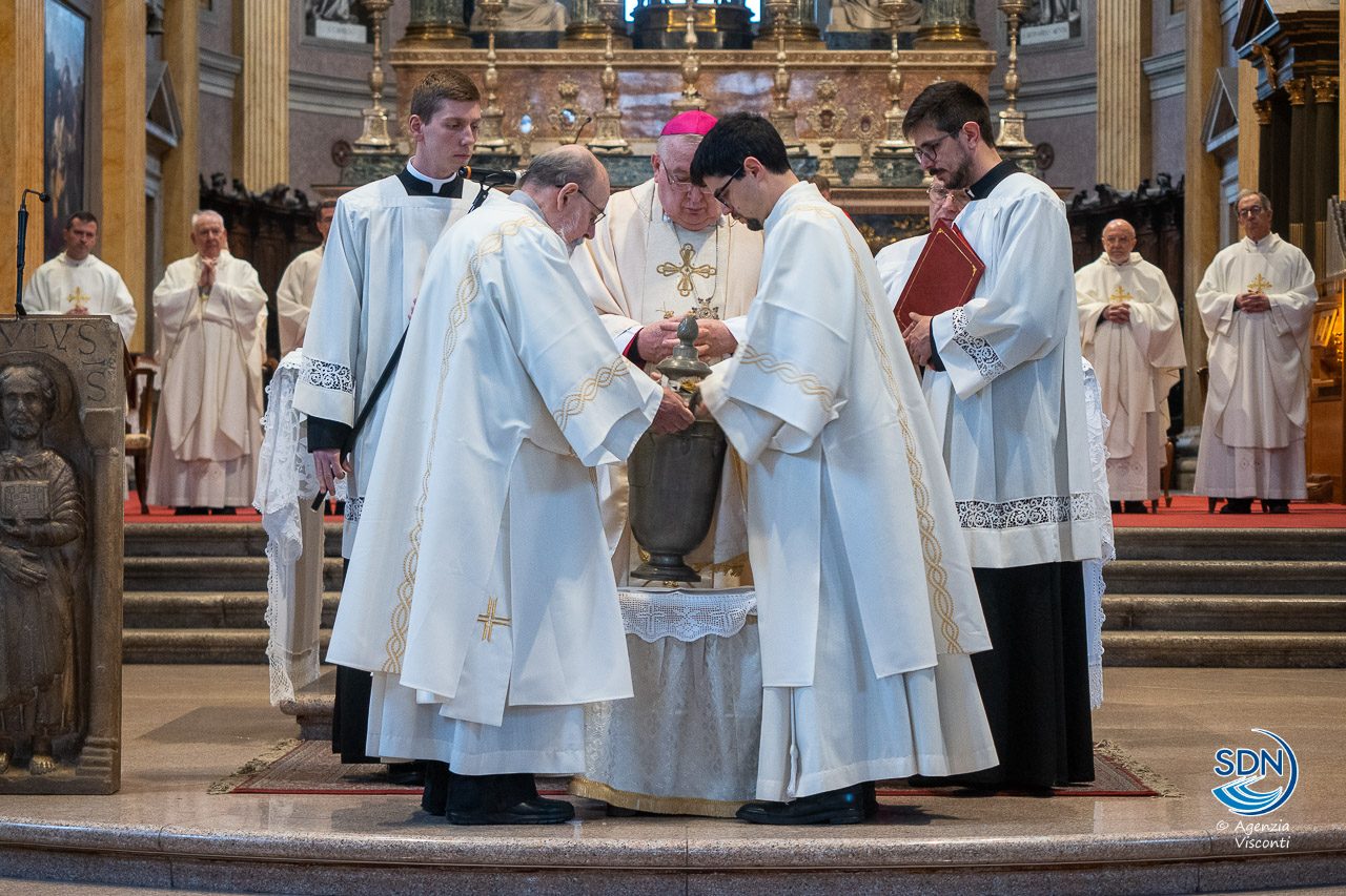 Messa Crismale 2025 Diocesi Novara_33