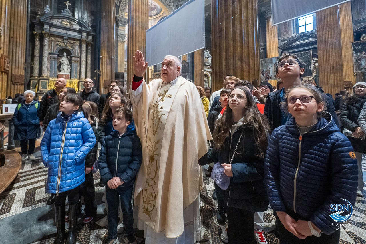 Lavanda dei piedi 2025 Cattedrale Novara_1
