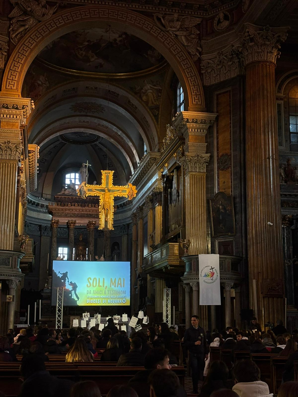 Pomeriggio_interno chiesa