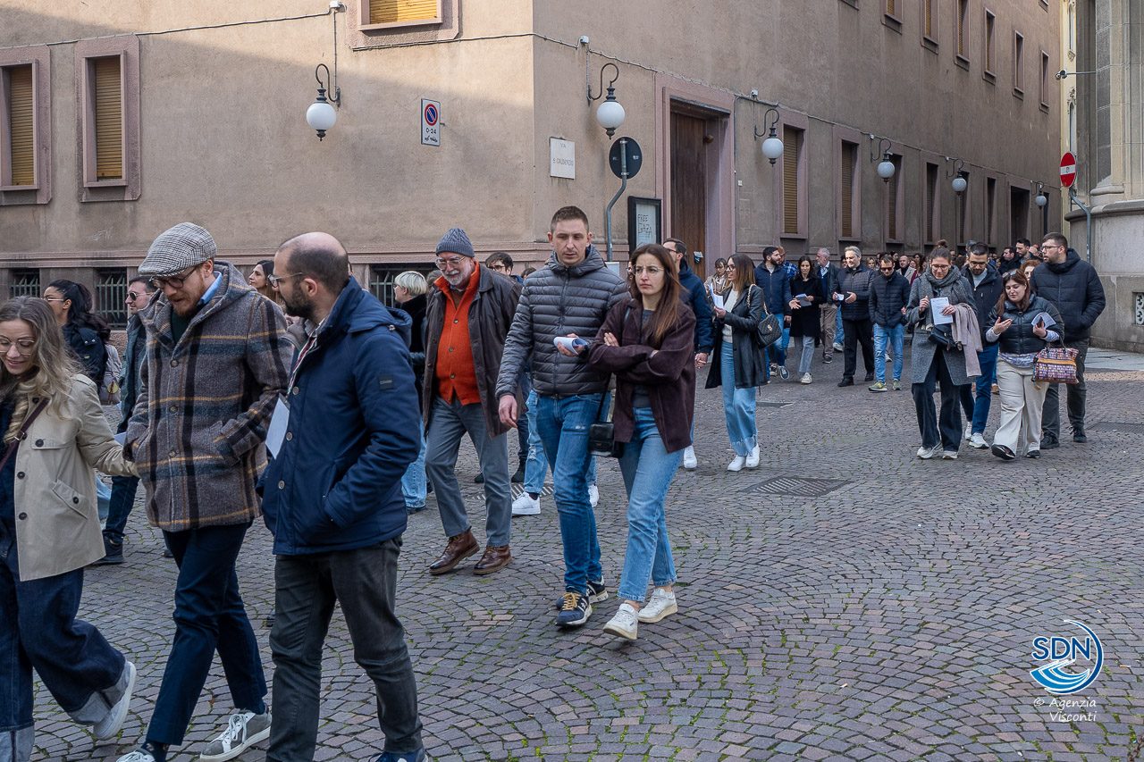 Incontro vescovo e fidanzati__AOM6486