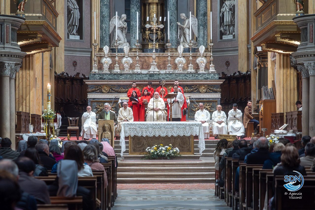 Sabato Santo 2026Cattedrale Novara_45