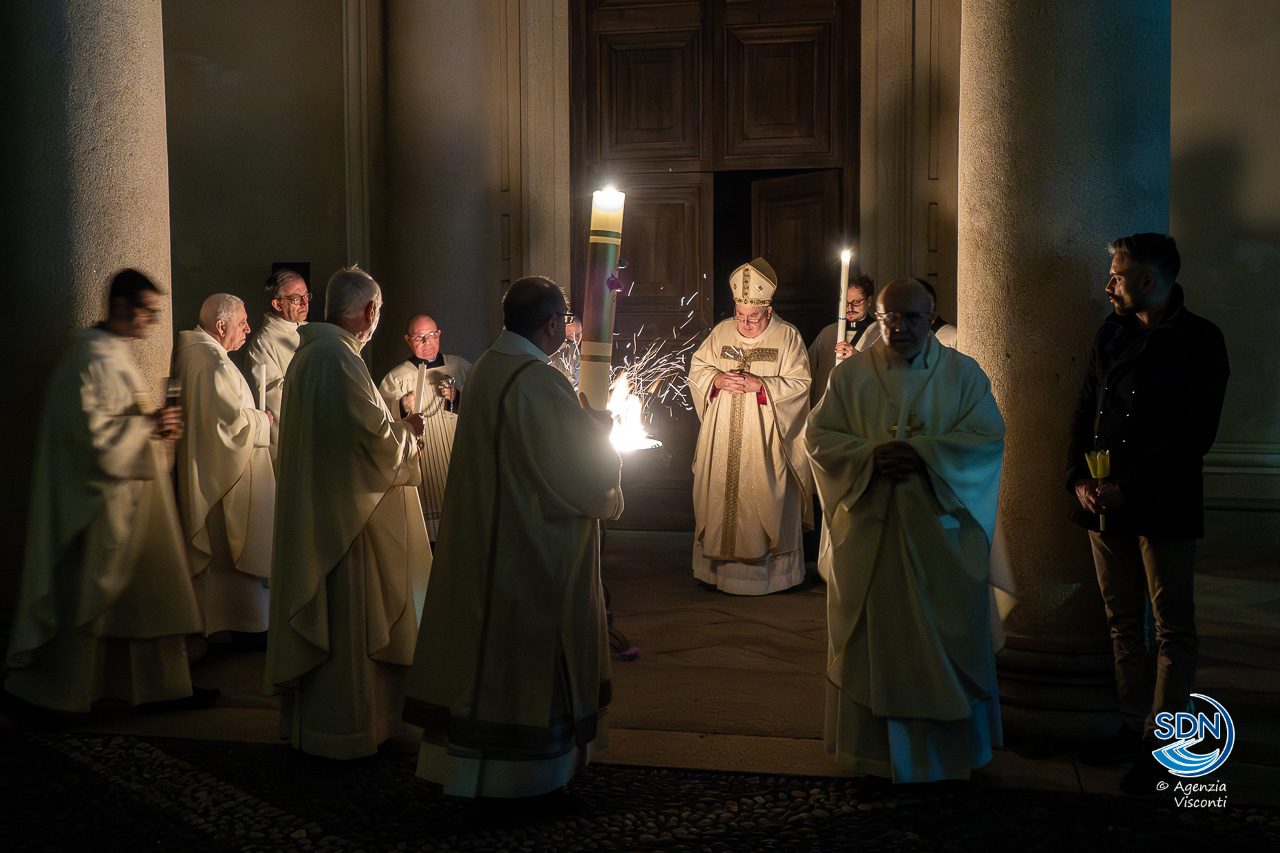 Sabato Santo 2026Cattedrale Novara_68