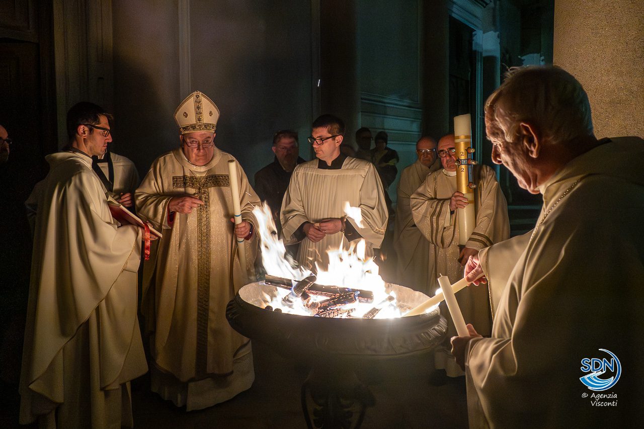 Sabato Santo 2026Cattedrale Novara_72