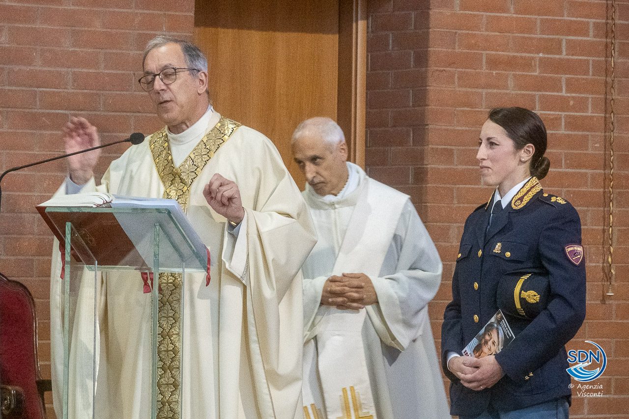 _AOM2663